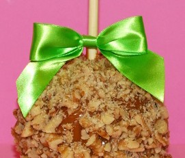 Walnut Caramel Apple